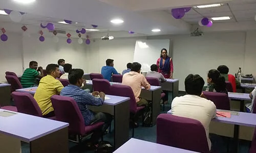 Our Digital Marketing Course Interactive Classroom Gallery