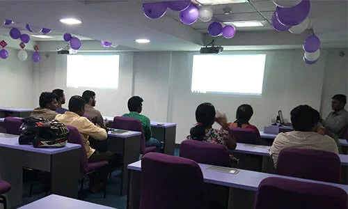 Our Digital Marketing Course Interactive Classroom Gallery