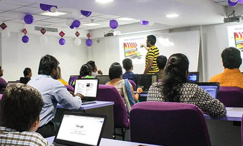Our Digital Marketing Course Interactive Classroom Gallery